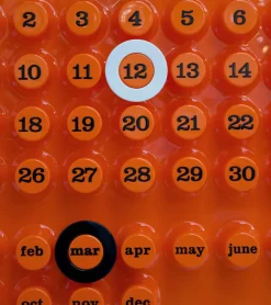 Calendrier perpétuel orange - Ring a Date