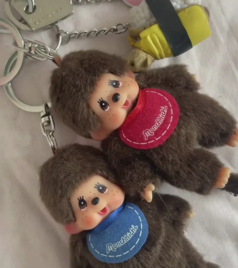 Porte-clés Monchhichi Kiki classique - Modèle surprise