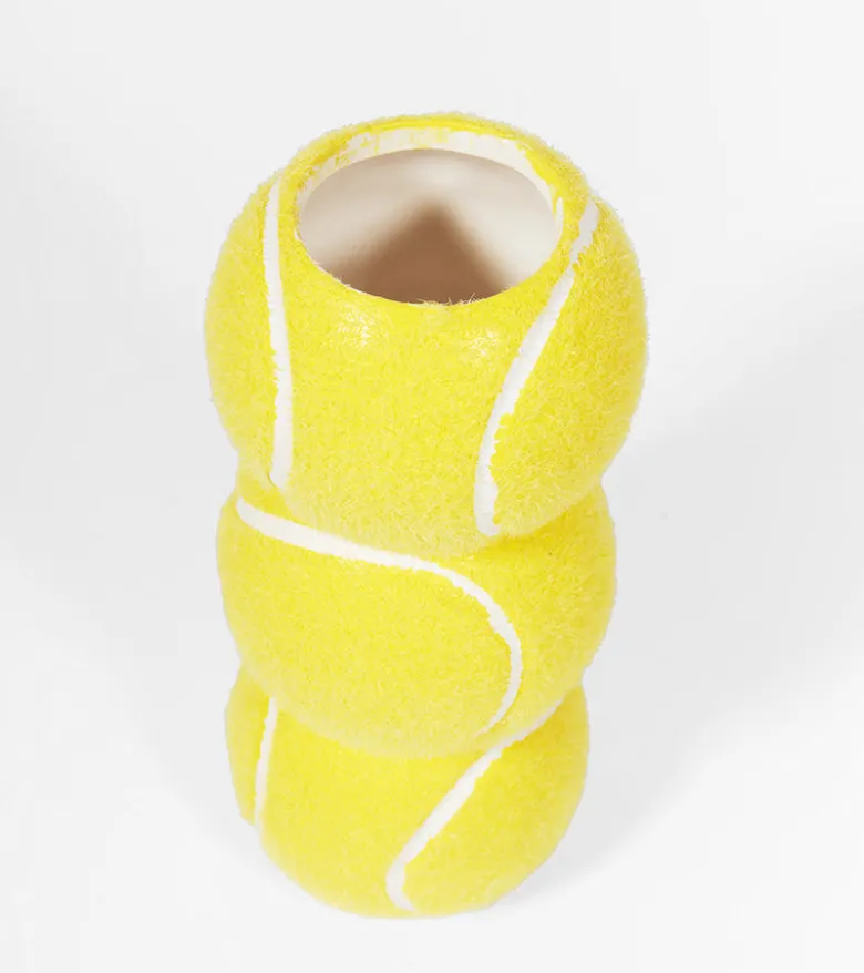 Vase balles de tennis