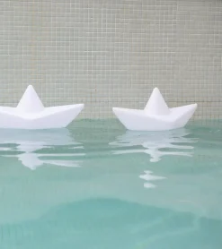 Veilleuse bateau flottante